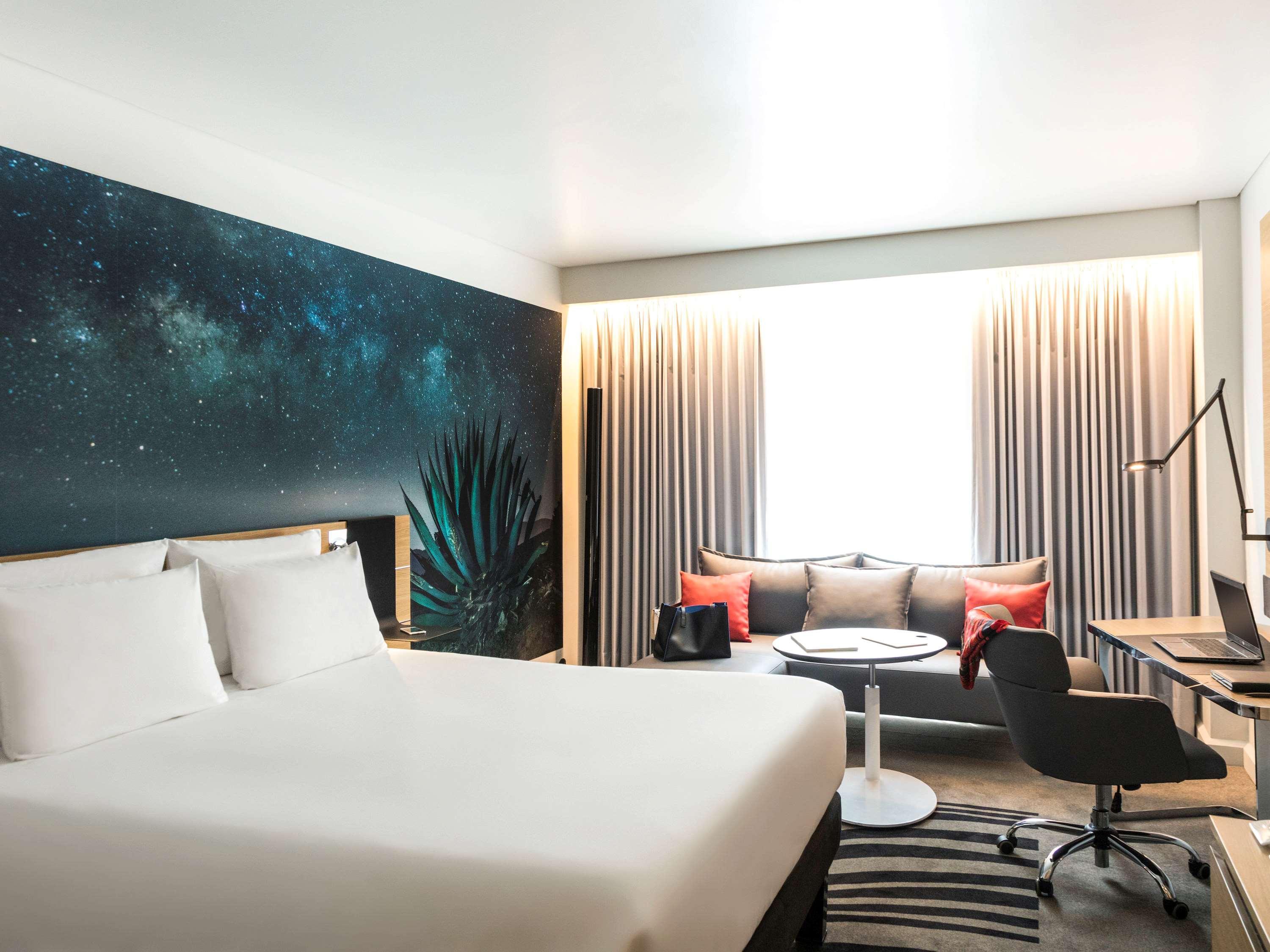 Novotel Mexico City Santa Fe Buitenkant foto