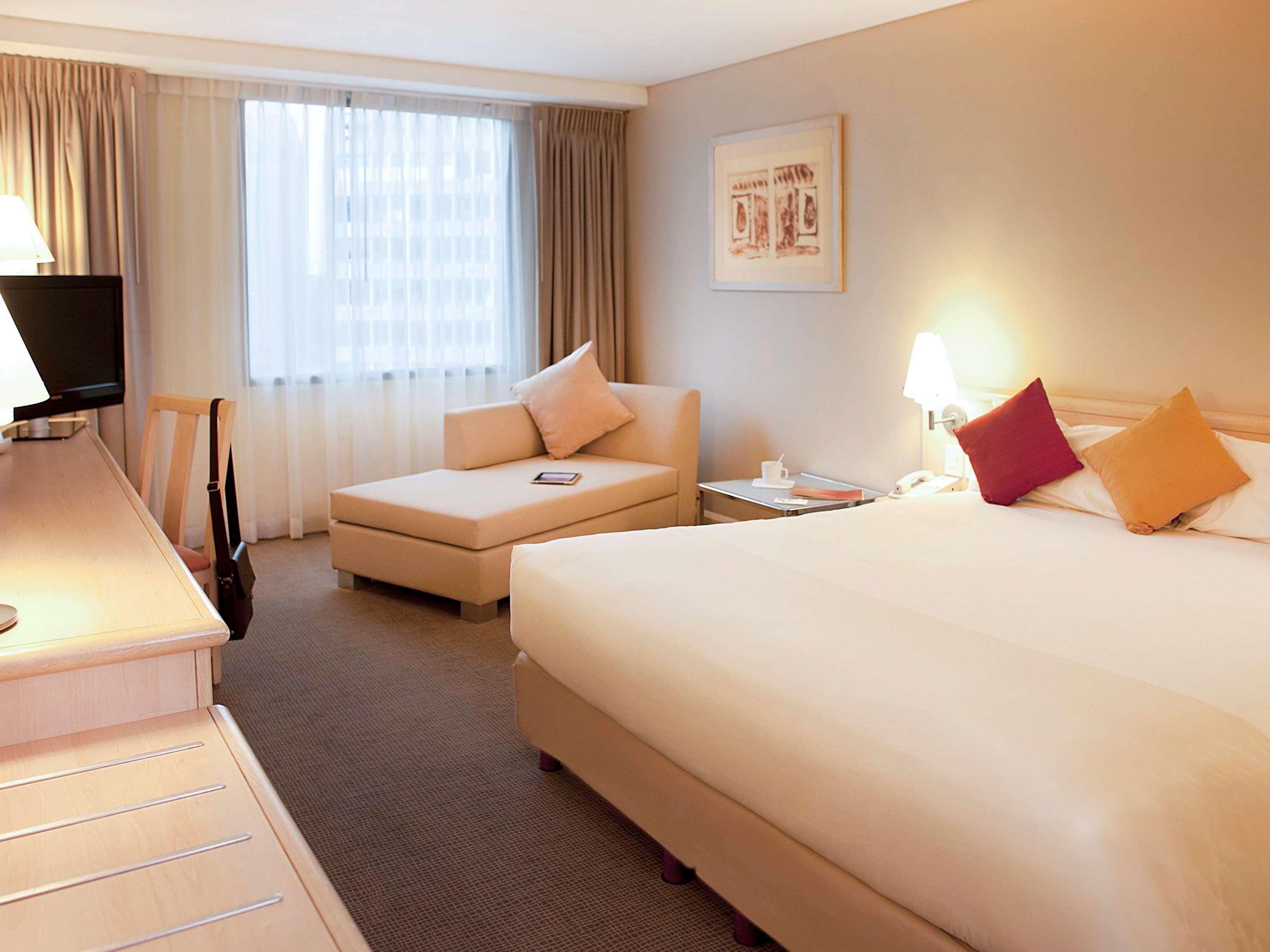Novotel Mexico City Santa Fe Buitenkant foto