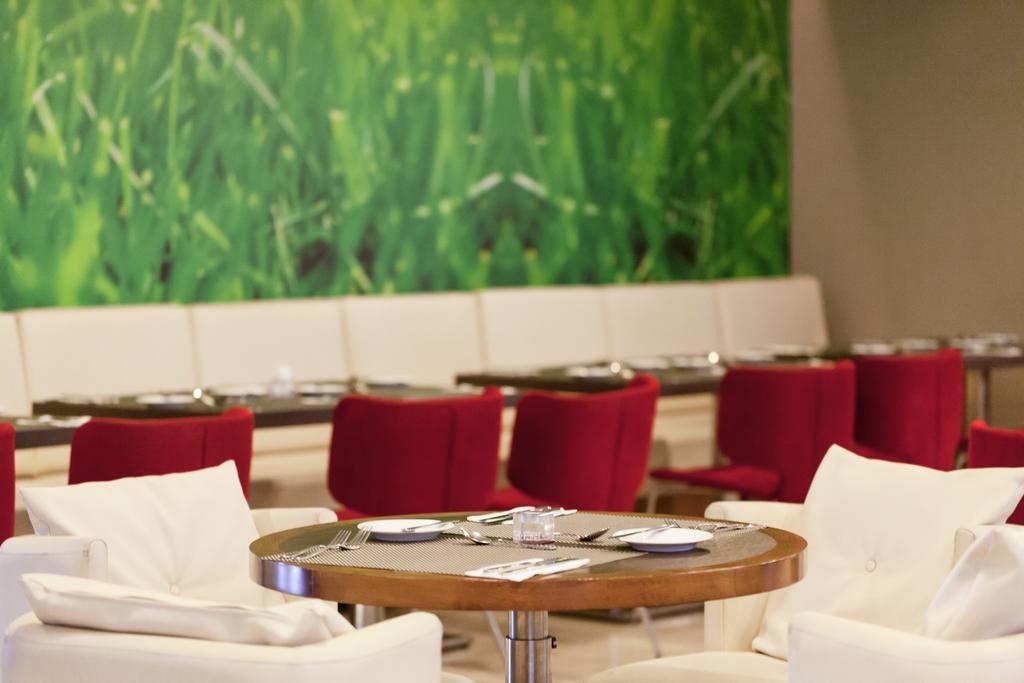 Novotel Mexico City Santa Fe Buitenkant foto